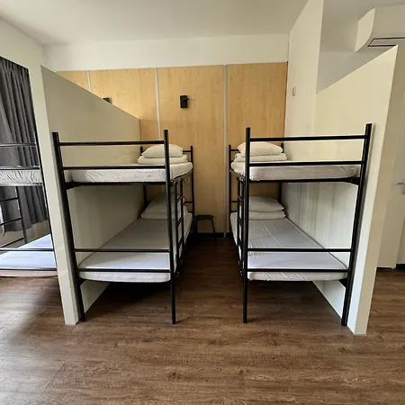 Xplore Hostel Amsterdam-2