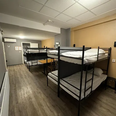 Xplore Hostel Amsterdam-3